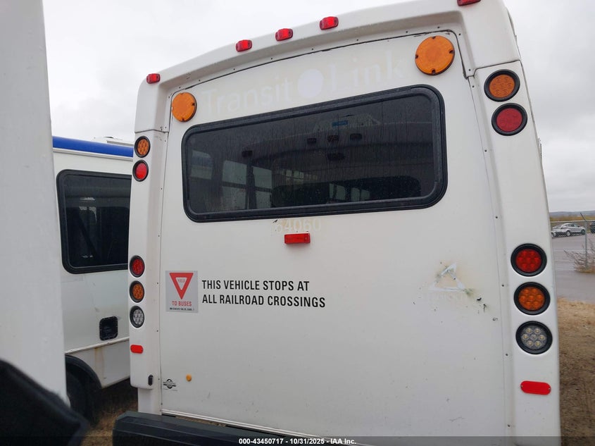 2018 Ford E-450 Cutaway VIN: 1FDFE4FS0JDC17453 Lot: 43450717