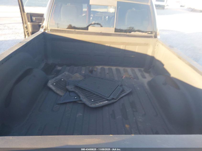 2017 Ram 3500 Limited 4X4 6'4 Box VIN: 3C63R3FL8HG576763 Lot: 43450825