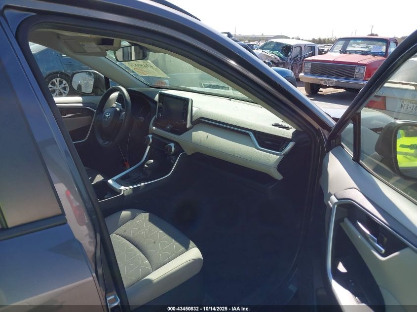 2019 TOYOTA RAV4 XLE JTMP1RFVXKJ024242