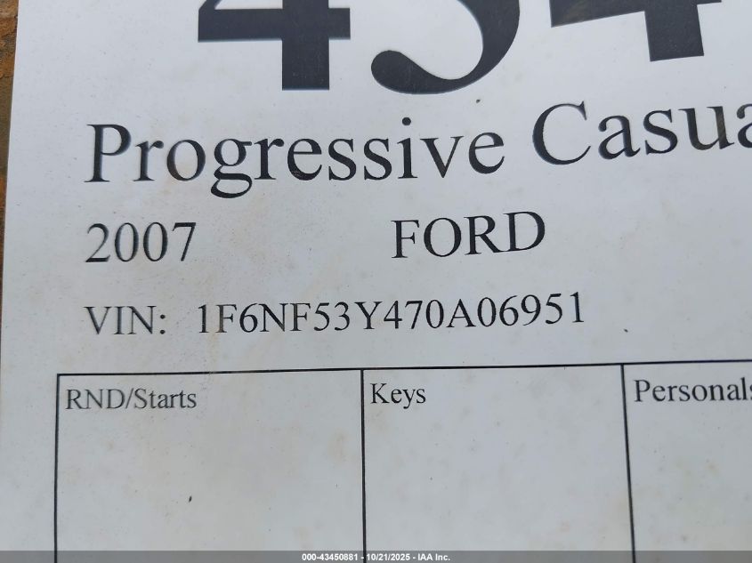 2007 Ford F550 Super Duty Stripped Chass VIN: 1F6NF53Y470A06951 Lot: 43450881