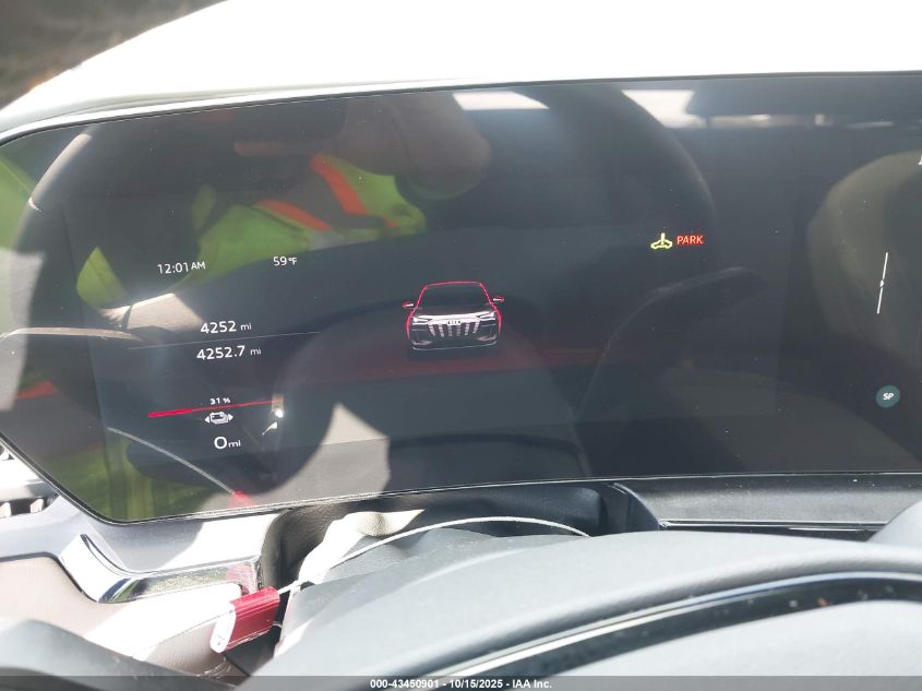 2025 Audi Q6 E-Tron Premium Plus Quattro VIN: WA124BGFXSA026390 Lot: 43450901