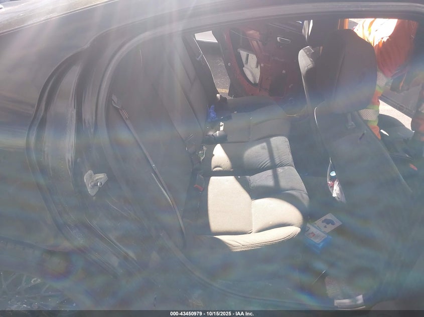 2005 Pontiac Grand Prix VIN: 2G2WP522251184309 Lot: 43450979