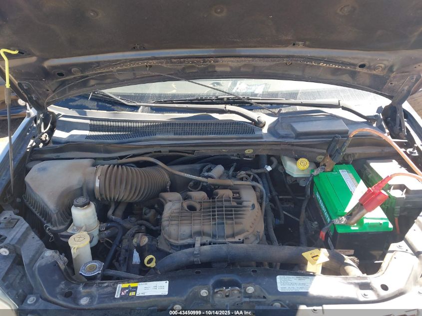 2013 Dodge Grand Caravan Crew VIN: 2C4RDGDG2DR590595 Lot: 43450999