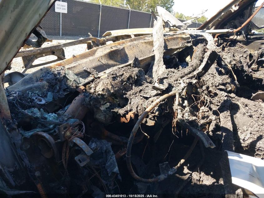 2014 CHEVROLET SILVERADO 1500 1LZ 3GCUKSEC2EG101148