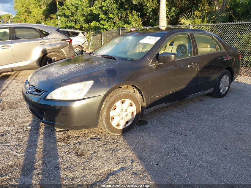 1HGCM56324A143162 2004 HONDA ACCORD photo no. 2