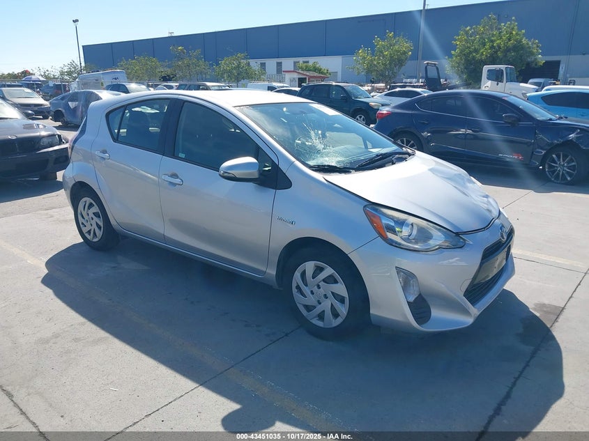 TOYOTA PRIUS C TWO
