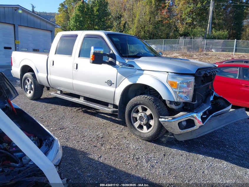 FORD F-250 LARIAT