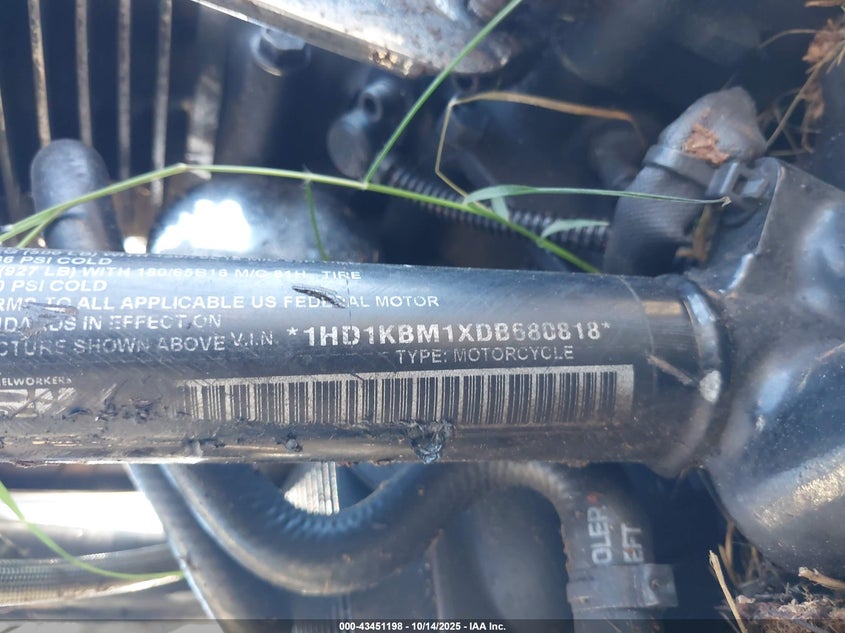 2013 HARLEY-DAVIDSON FLHX STREET GLIDE 1HD1KBM1XDB680818