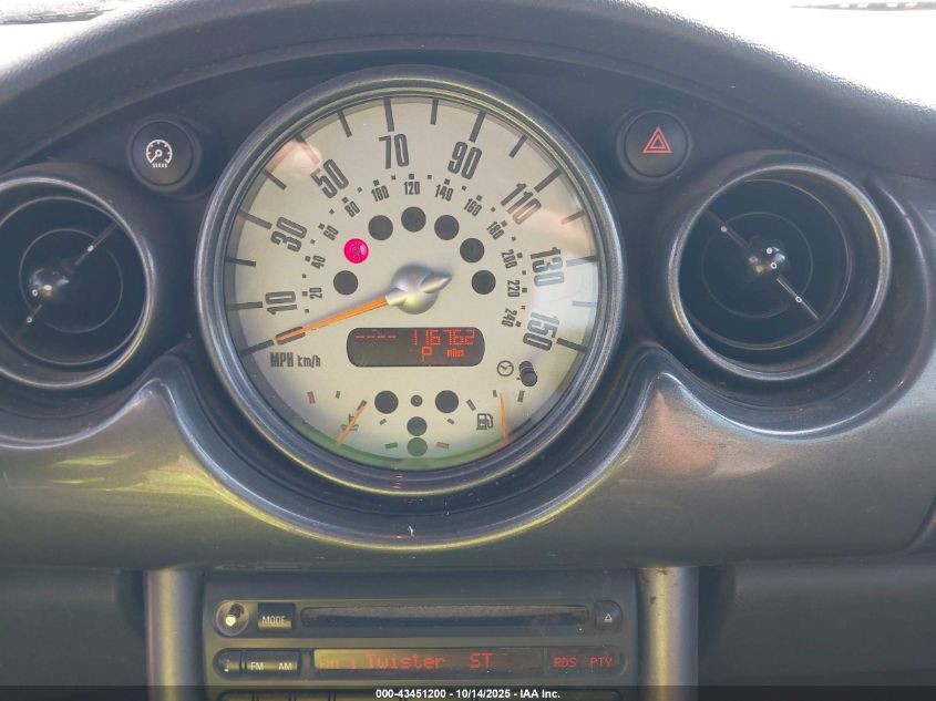 2006 Mini Cooper VIN: WMWRF335X6TG14334 Lot: 43451200