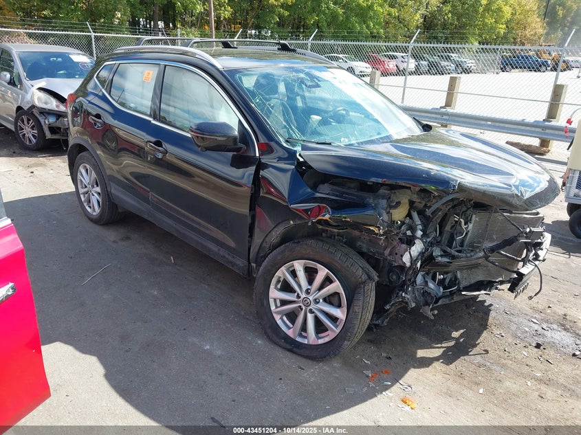 NISSAN ROGUE SPORT SV