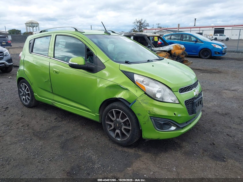 CHEVROLET SPARK 2LT AUTO
