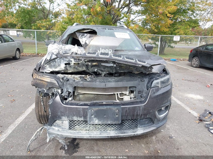 2019 JEEP CHEROKEE auction photo 6