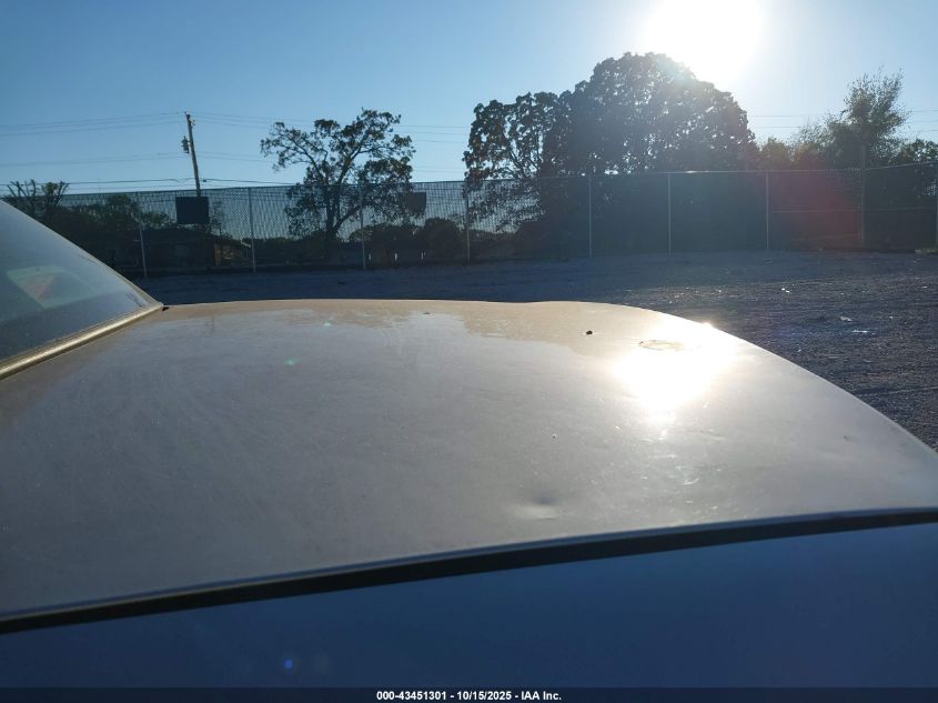 2008 Mercury Grand Marquis Gs VIN: 2MEFM74V88X657122 Lot: 43451301