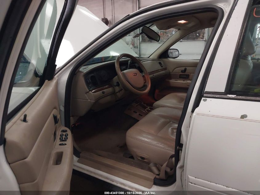 2005 Ford Crown Victoria Lx/Lx Sport VIN: 2FAFP74W25X166516 Lot: 43451308