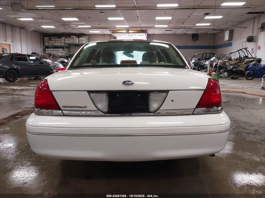 2005 Ford Crown Victoria Lx/Lx Sport VIN: 2FAFP74W25X166516 Lot: 43451308