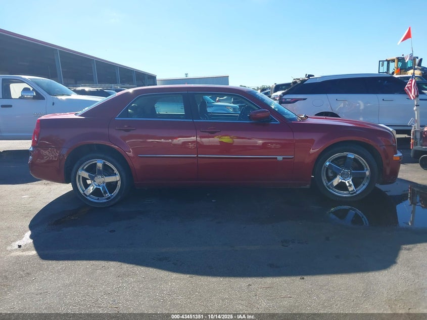 2008 Chrysler 300C Hemi VIN: 2C3LA63H08H282473 Lot: 43451351