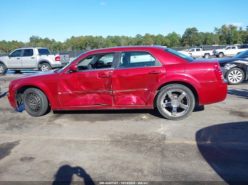 2008 Chrysler 300C Hemi VIN: 2C3LA63H08H282473 Lot: 43451351