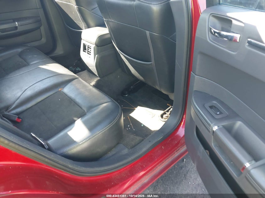 2008 Chrysler 300C Hemi VIN: 2C3LA63H08H282473 Lot: 43451351