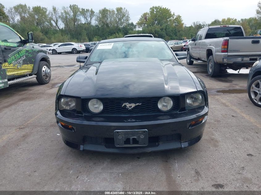 2007 Ford Mustang Gt Deluxe/Gt Premium VIN: 1ZVFT82H475199681 Lot: 43451460