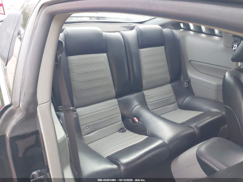 2007 Ford Mustang Gt Deluxe/Gt Premium VIN: 1ZVFT82H475199681 Lot: 43451460