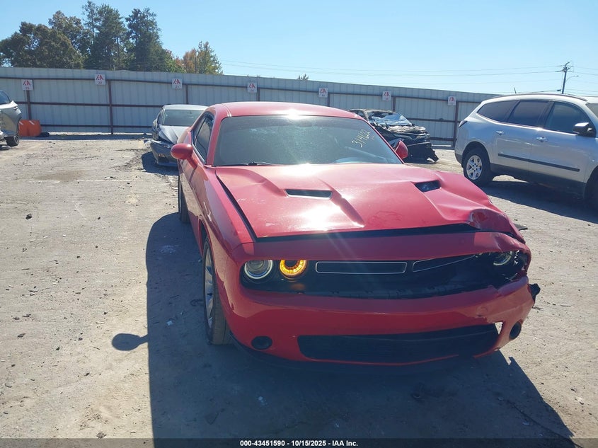 DODGE CHALLENGER SXT