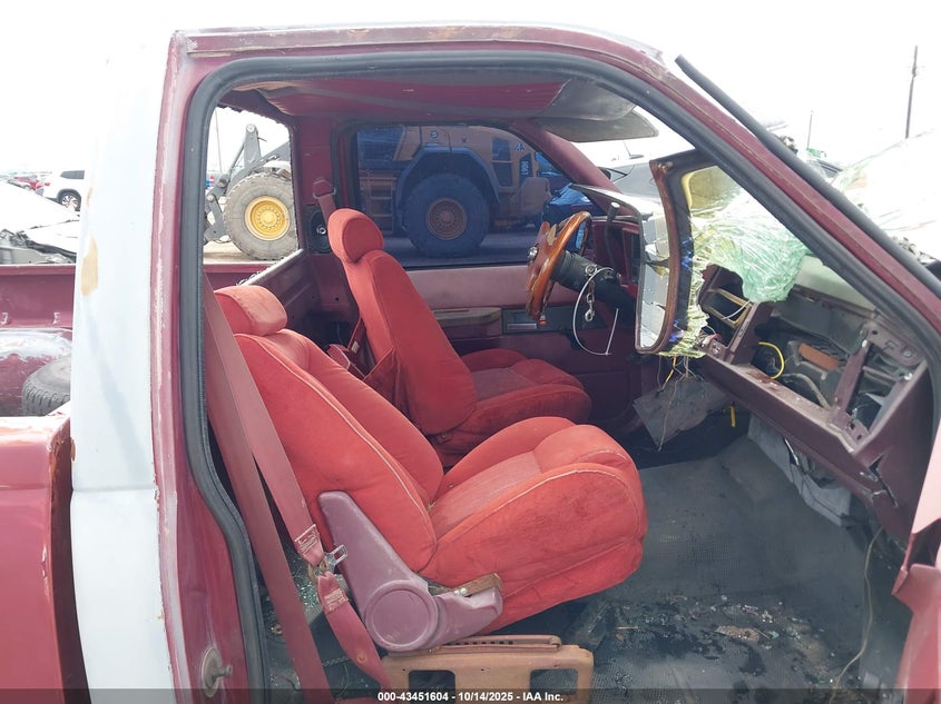 1GCDC14Z7KZ214800 1989 CHEVROLET GMT-400 photo no. 8