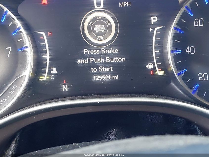 2018 Chrysler Pacifica Touring L VIN: 2C4RC1BG2JR155378 Lot: 43451609