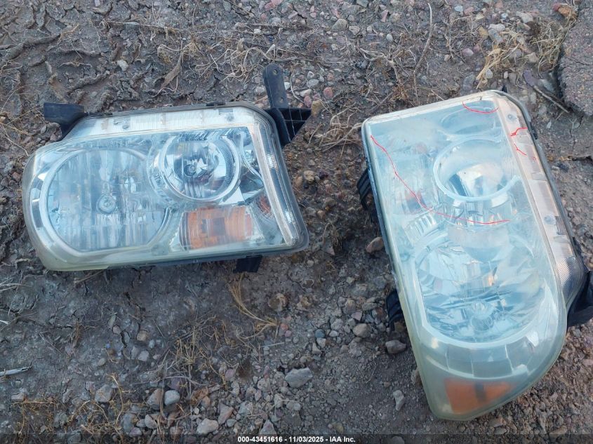 2010 Toyota Tundra Grade 4.6L V8 VIN: 5TFUM5F17AX009001 Lot: 43451616