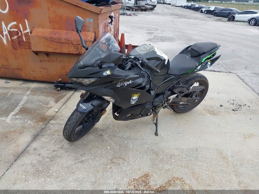 JKAEXKH1XLDA69461 2020 KAWASAKI EX photo no. 2