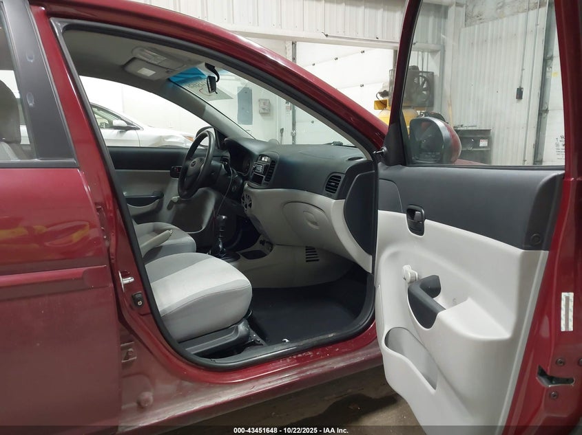 KMHCN46C89U319350 2009 HYUNDAI ACCENT photo no. 5