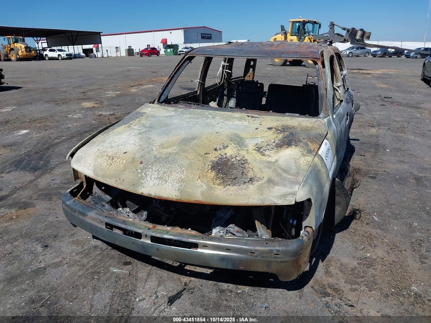 2002 Chevrolet Tahoe Ls VIN: 1GNEC13Z82R169394 Lot: 43451854