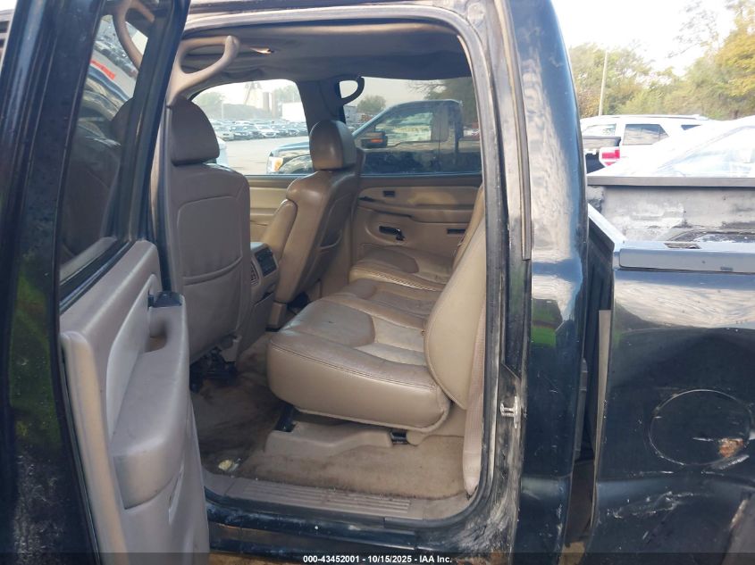 2005 GMC Sierra 1500 Denali VIN: 2GTEK63N151117222 Lot: 43452001