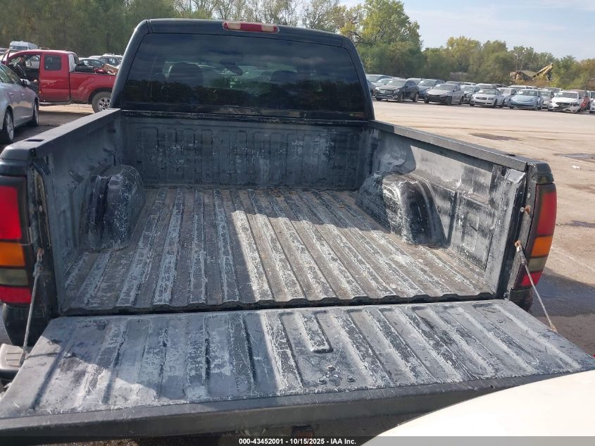 2005 GMC Sierra 1500 Denali VIN: 2GTEK63N151117222 Lot: 43452001