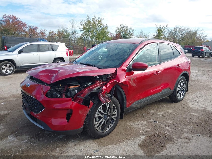 1FMCU9H96LUB29068 2020 Ford Escape 2.0 Sel Red