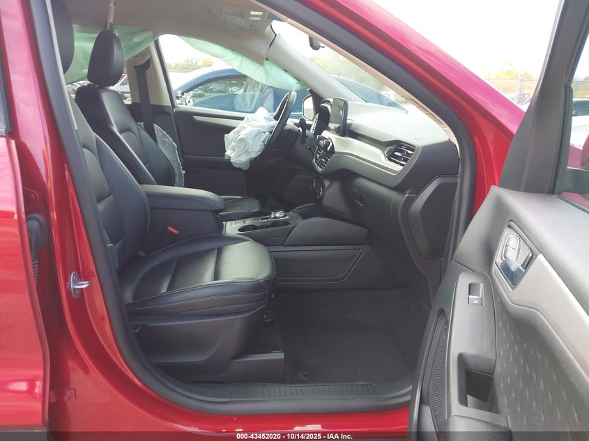2020 Ford Escape 2.0 Sel Red Lot 111043452020 Vin 1FMCU9H96LUB29068