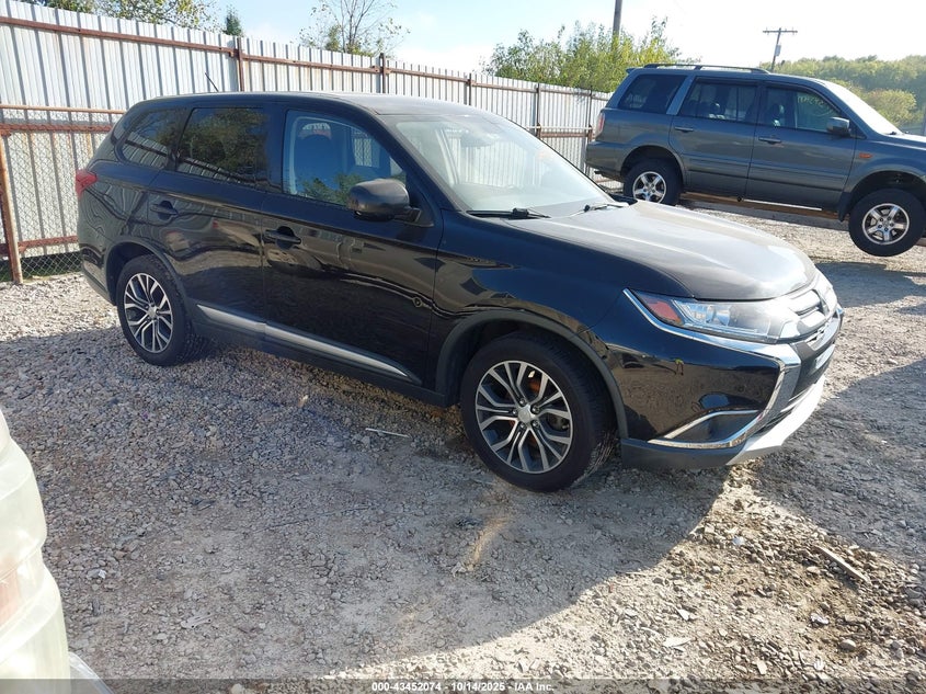 MITSUBISHI OUTLANDER ES
