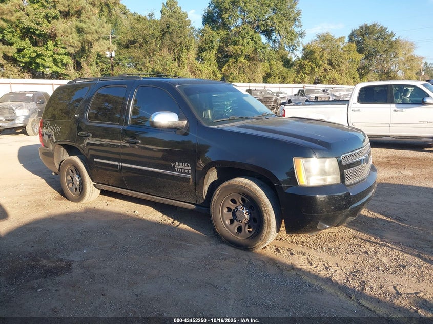1GNSCCE06BR200316 2011 Chevrolet Tahoe Ltz auction photo 1