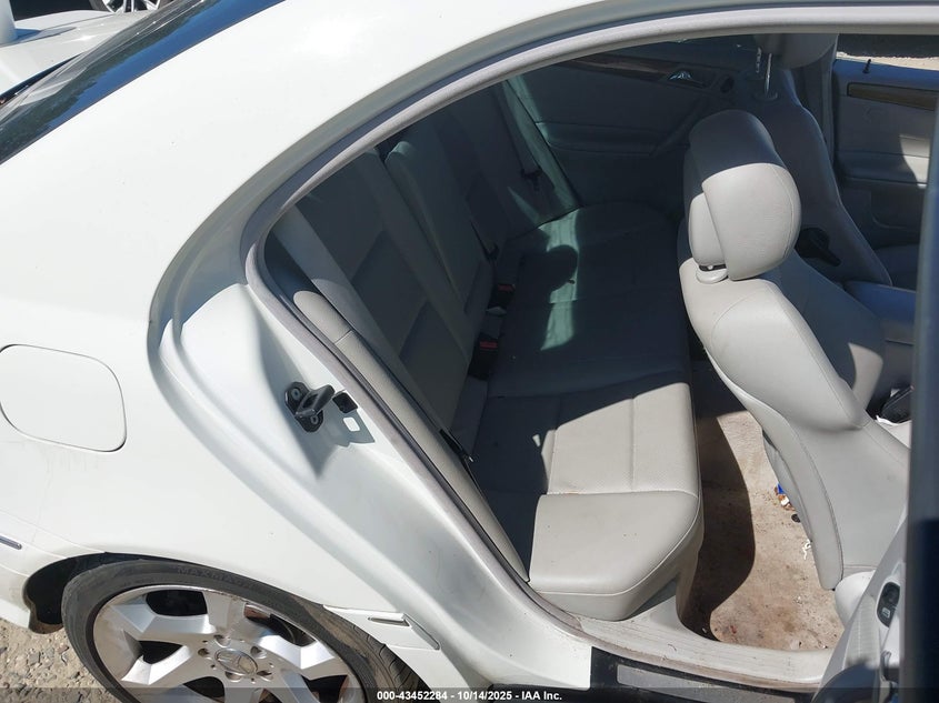 2007 Mercedes-Benz C 230 Sport VIN: WDBRF52H97F916266 Lot: 43452284