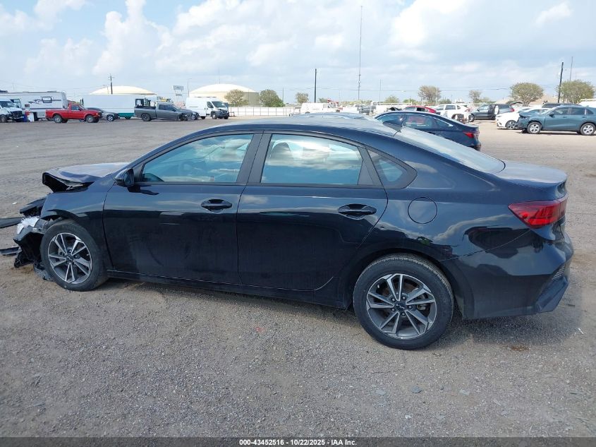 2023 Kia Forte Lxs VIN: 3KPF24AD7PE585206 Lot: 43452516