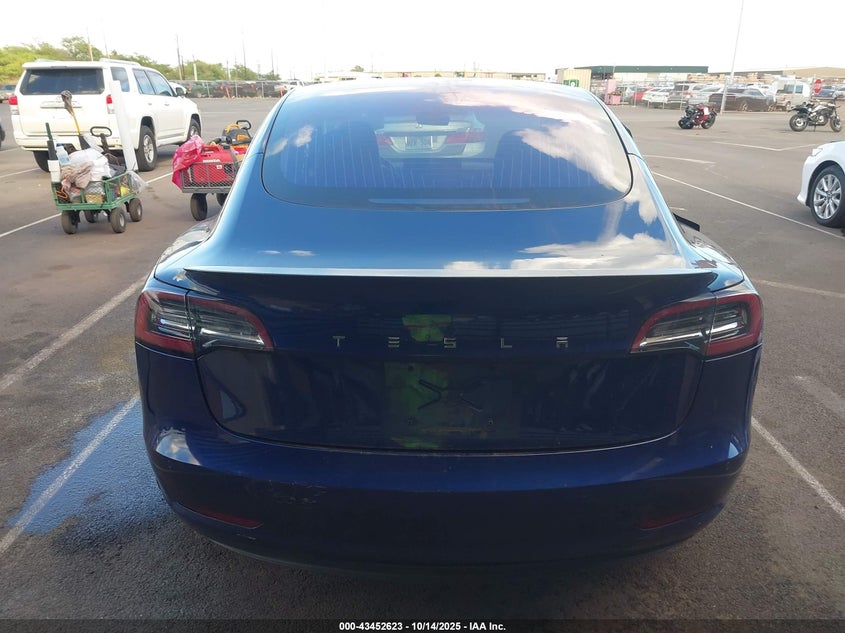 2018 Tesla Model 3 Long Range/Mid Range VIN: 5YJ3E1EA1JF004308 Lot: 43452623