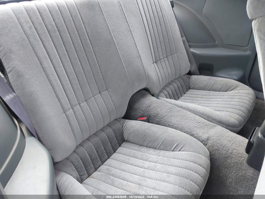 1992 Pontiac Firebird Formula VIN: 1G2FS23E7NL226294 Lot: 43452639