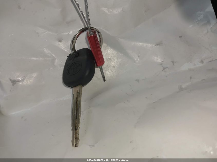 2004 Toyota Sienna Le VIN: 5TDZA23C44S099852 Lot: 43452670