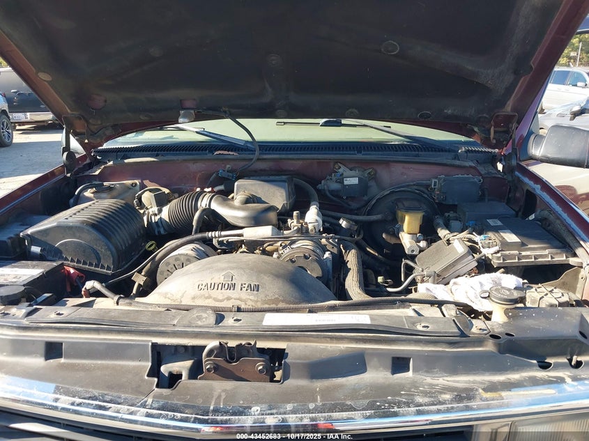 1999 Chevrolet Suburban 1500 Lt VIN: 3GNFK16R3XG183276 Lot: 43452683