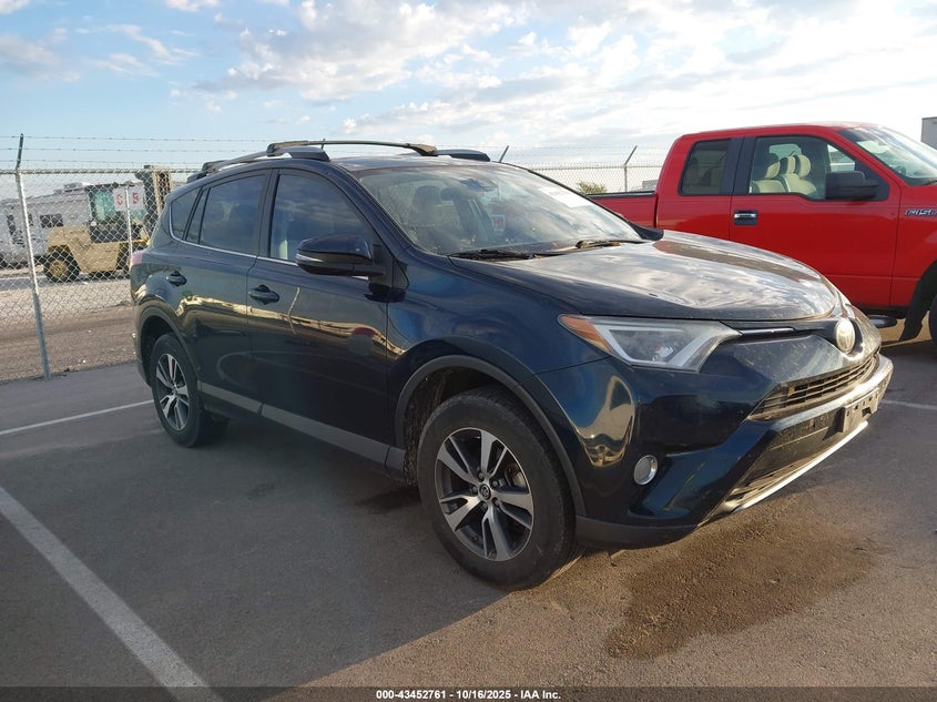 TOYOTA RAV4 XLE