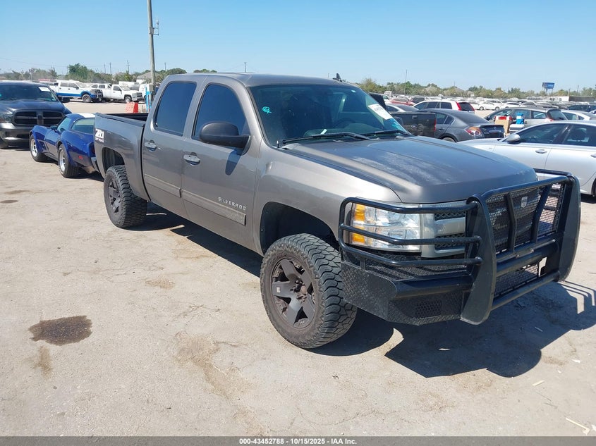 CHEVROLET SILVERADO 1500 LT
