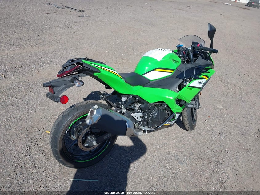 ML5EXGH12SDA42864 2025 KAWASAKI NINJA photo no. 4
