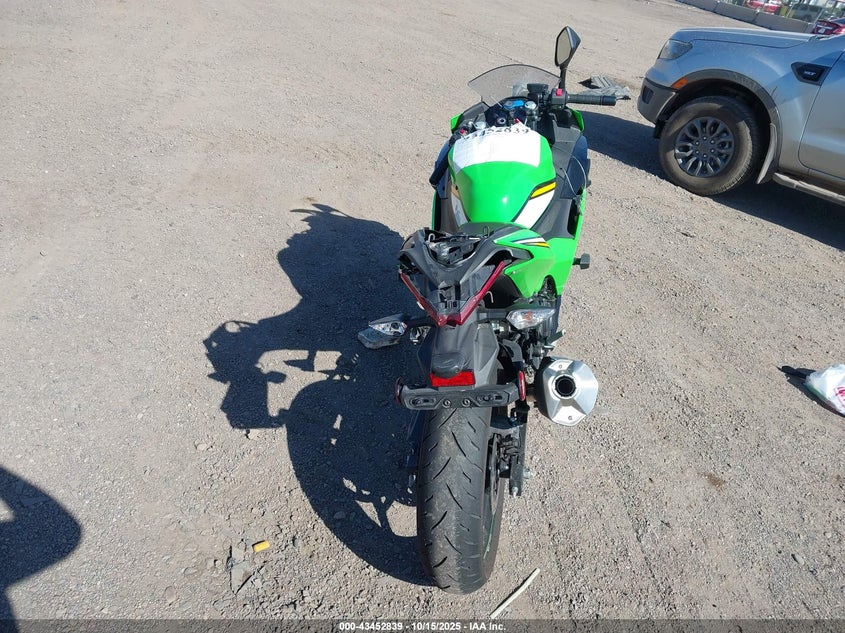 ML5EXGH12SDA42864 2025 KAWASAKI NINJA photo no. 6