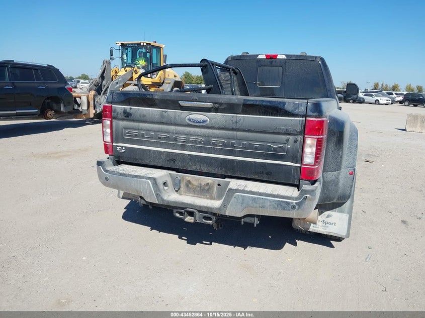 2022 Ford F-350 Lariat VIN: 1FT8W3DT4NED39846 Lot: 43452864