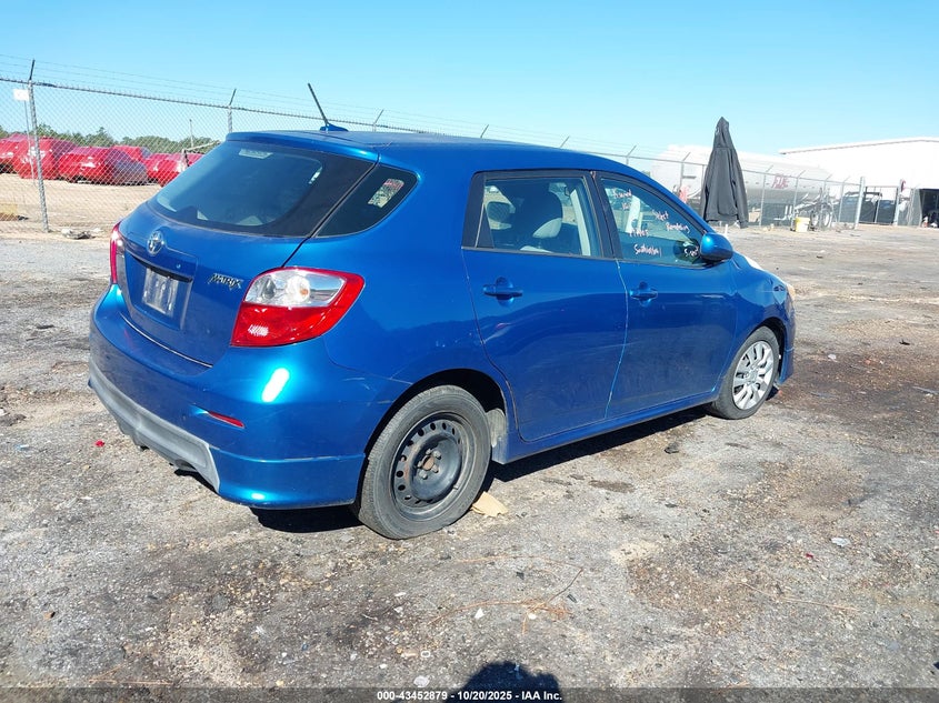 2T1KU4EEXAC497705 2010 TOYOTA MATRIX photo no. 4