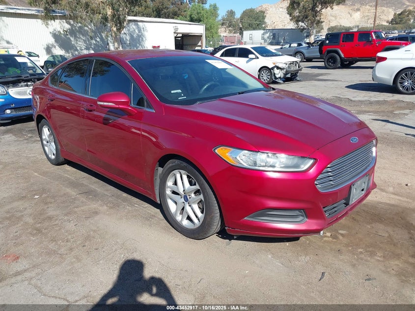 FORD FUSION SE